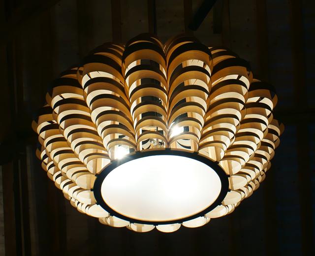 engelendael - lamp in hout fineer - luminaire en bois placage - 640 - -0001
